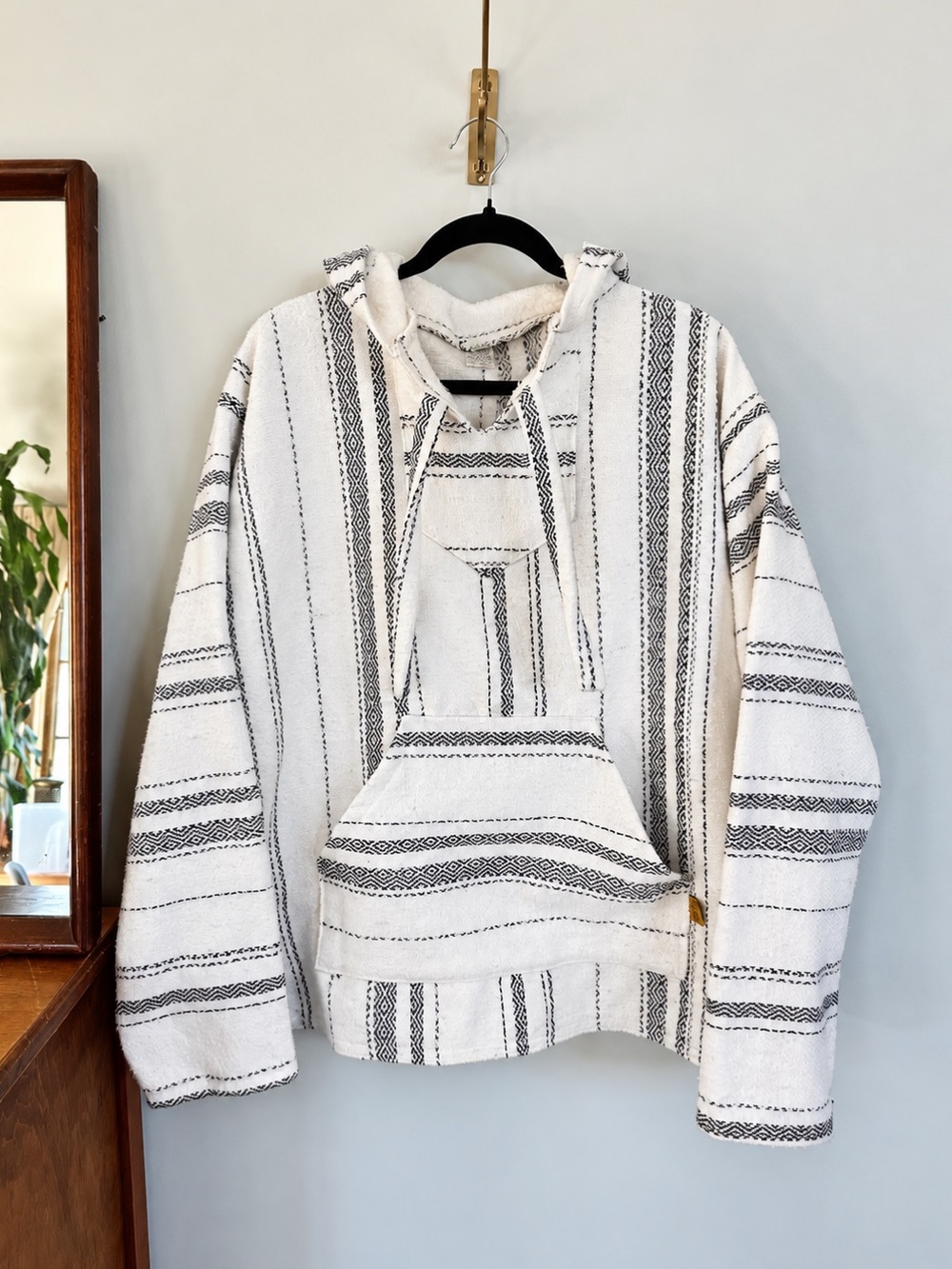Vintage Molina Baja Hoodie Large White Black Mexican Drug Rug Y2K Made in Mexico